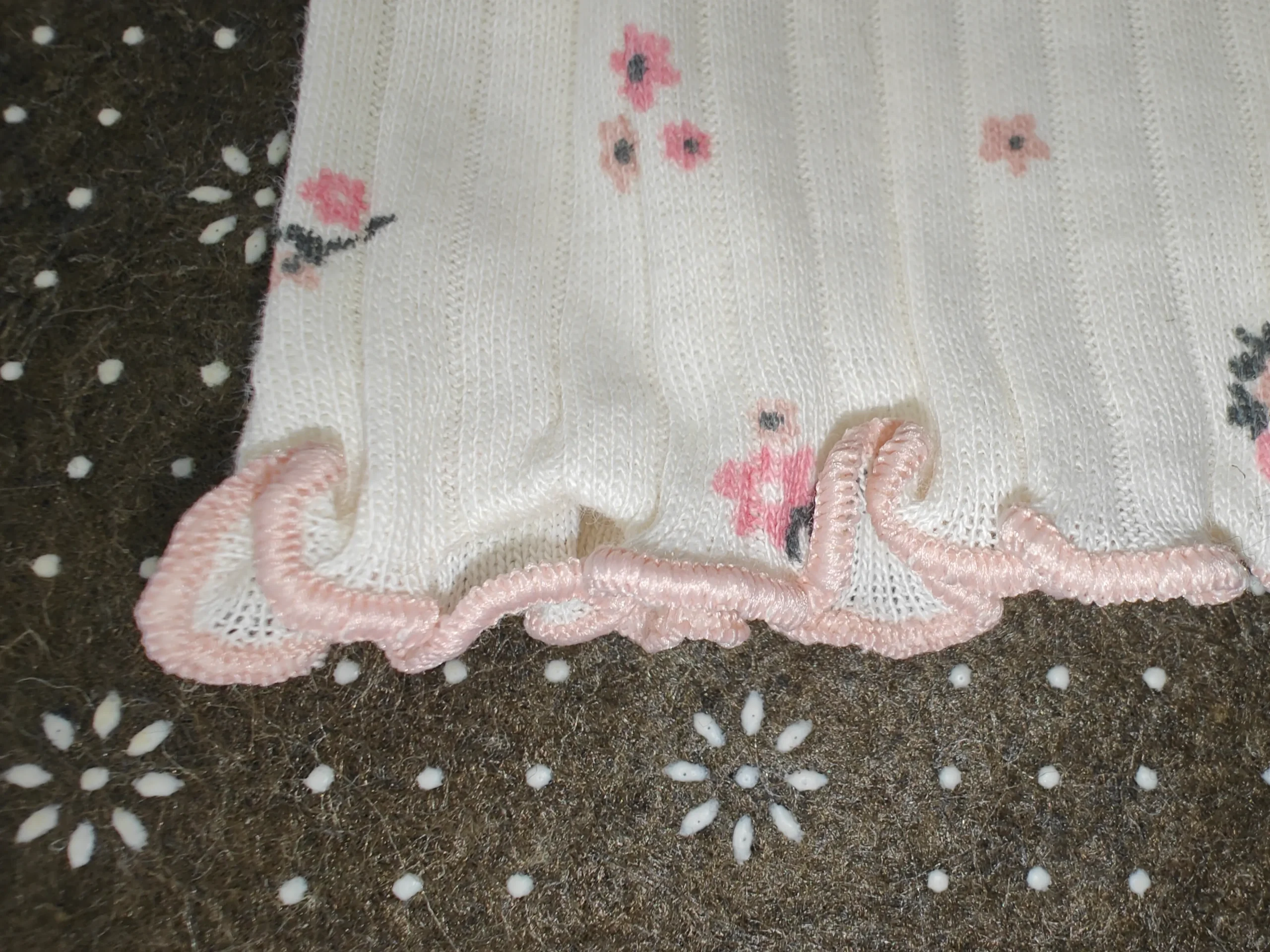 Toddler Girl Ribbed Cotton Floral Long-Sleeve Top - Image 3